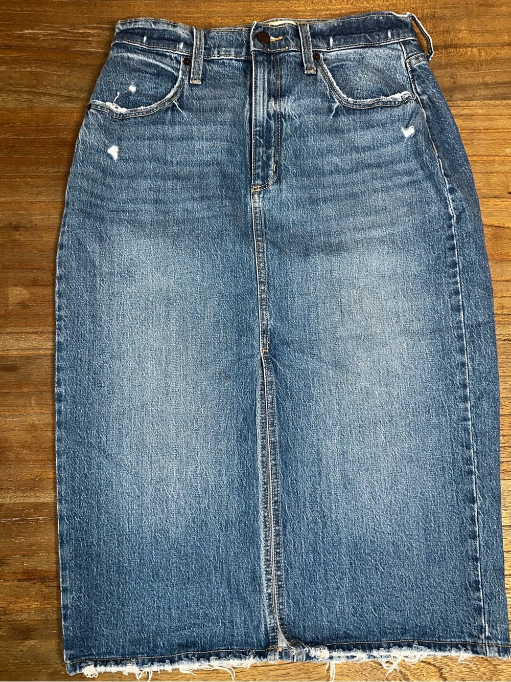 UNIVERSAL THREAD Blue Denim Pencil Skirt - SIZE: 8